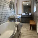 Logis De La Roche - Niort - 3* Chauray