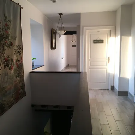 Logis De La Roche - Niort - 3* Chauray