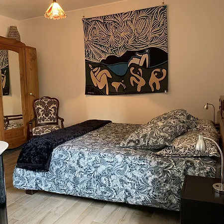 Logis De La Roche - Niort - 3* Chauray