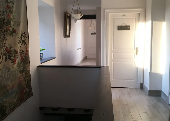 Logis De La Roche - Niort - 3* Chauray