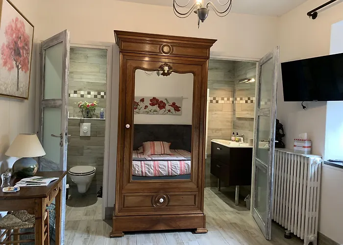 Logis De La Roche - Niort - 3* Chauray